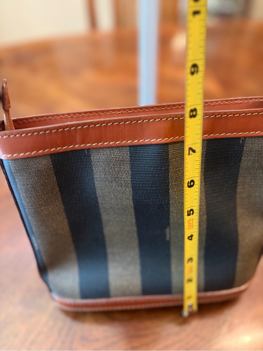 Fendi Zucca Stripe Canvas Bag in Black & Tan. Excellent condition, Authenticated - Picture 13 of 14